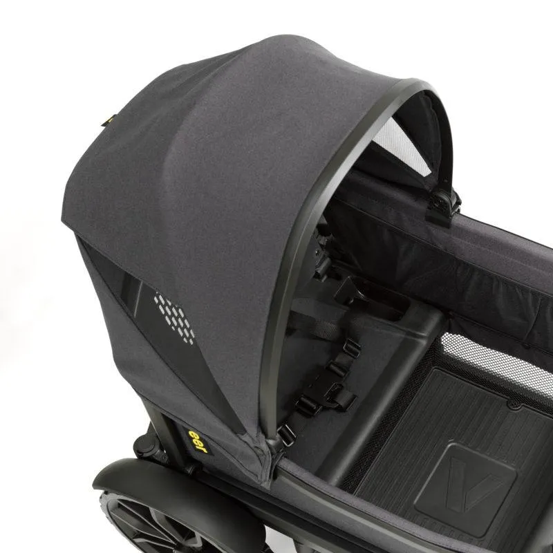 Retractable Canopy for Cruiser by Veer
