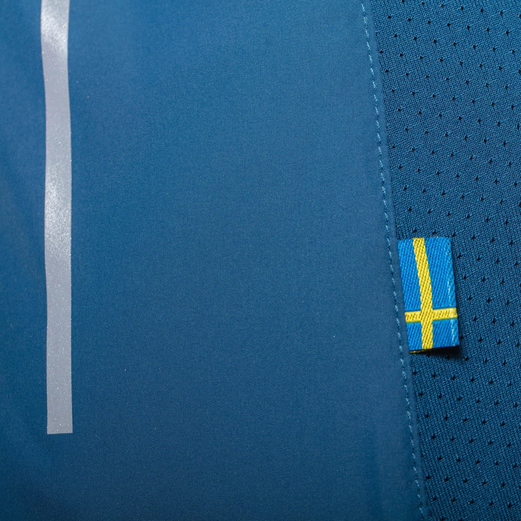 Treriksrset Blue Women's Cycling Wind/Pack Jacket