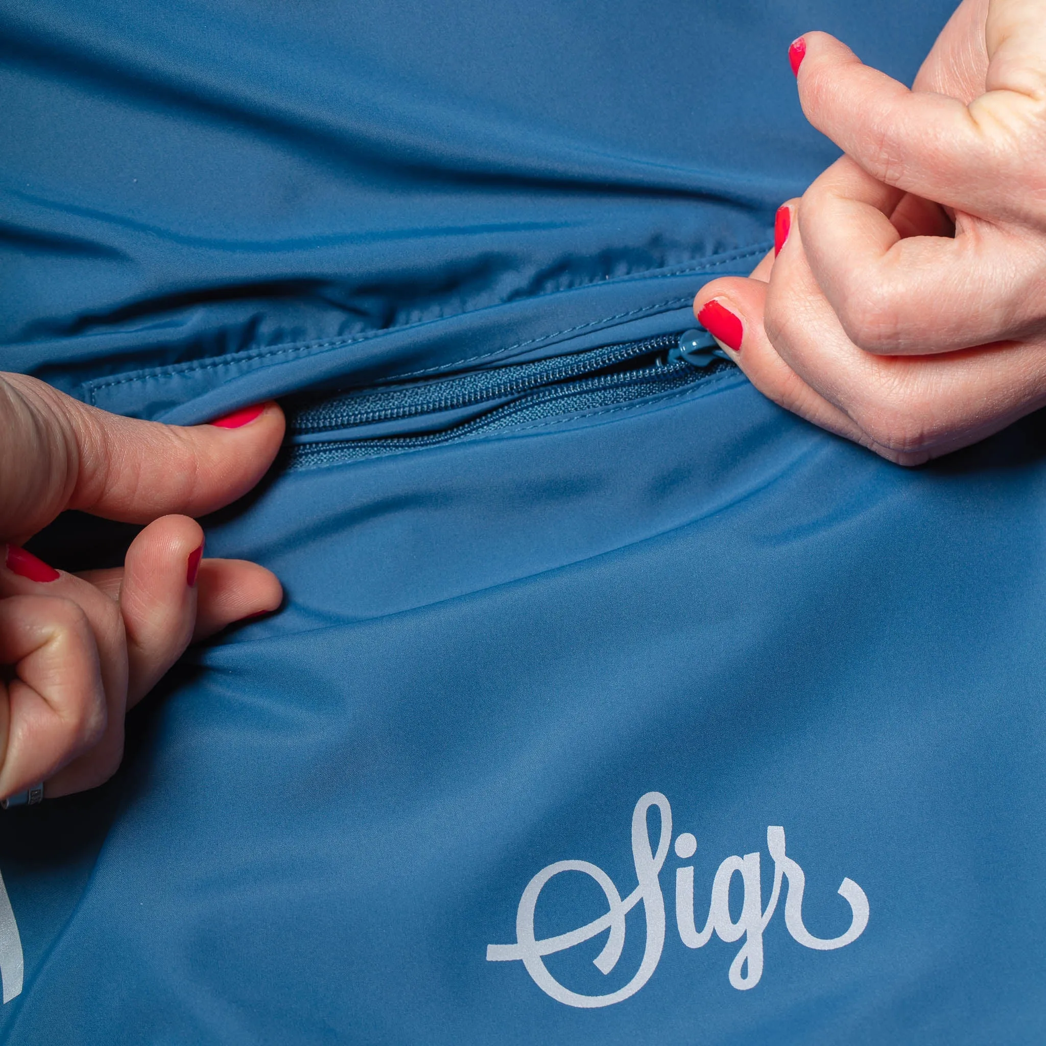 Treriksrset Blue Women's Cycling Wind/Pack Jacket